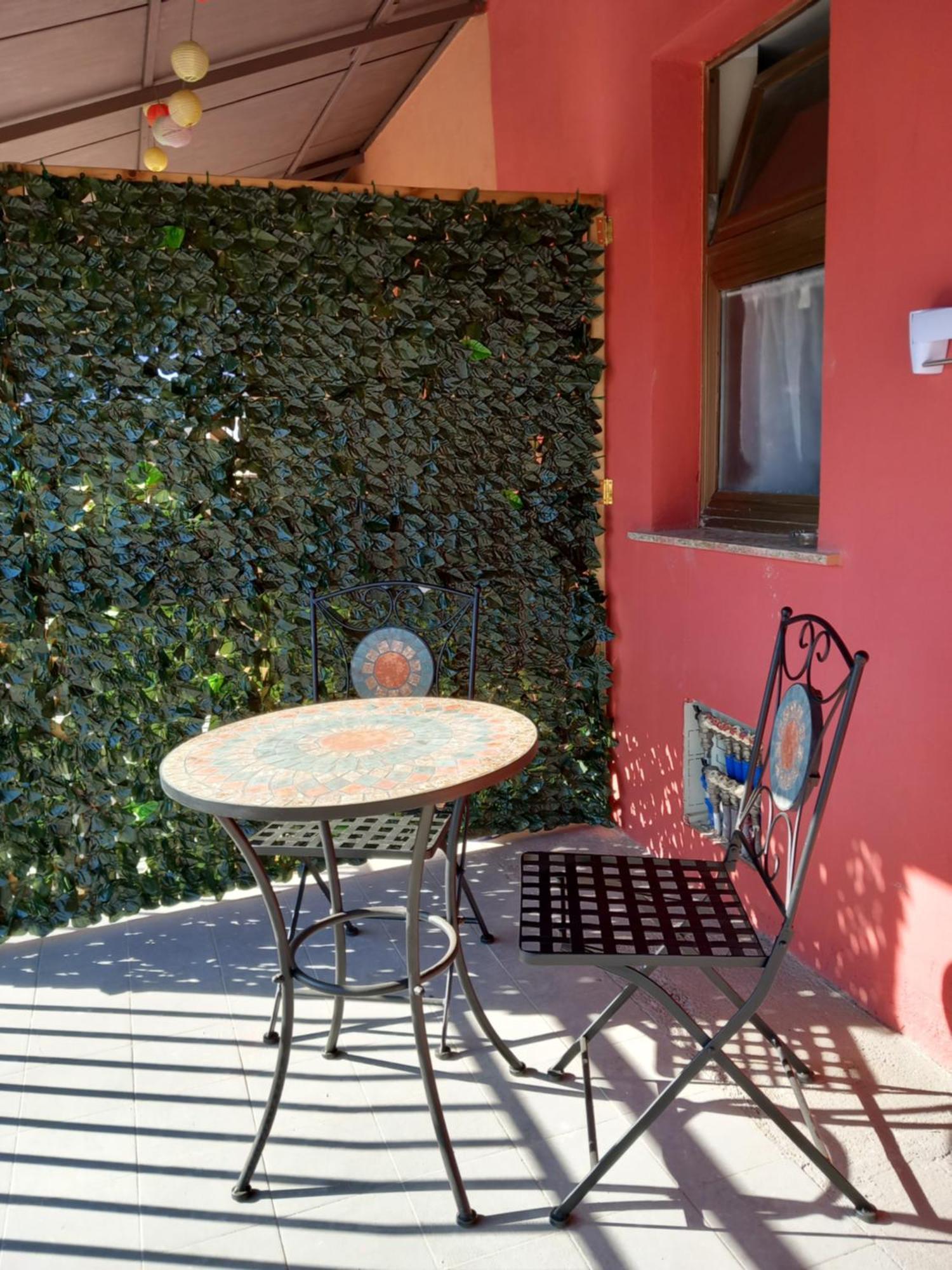 Bluesky Apartment - Third Floor Giardini Naxos Ngoại thất bức ảnh